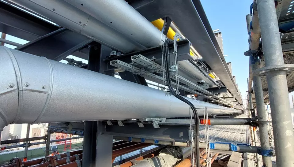 Laufende Isolierungsarbeiten