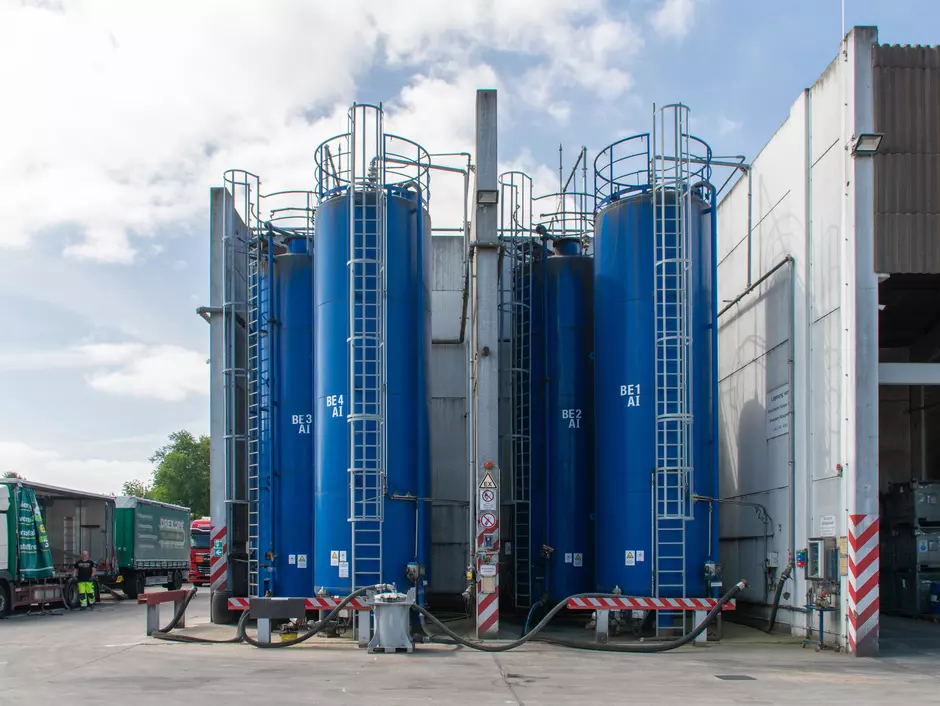 Kraftvolle Infrastruktur: Das Tanklager in Gütersloh